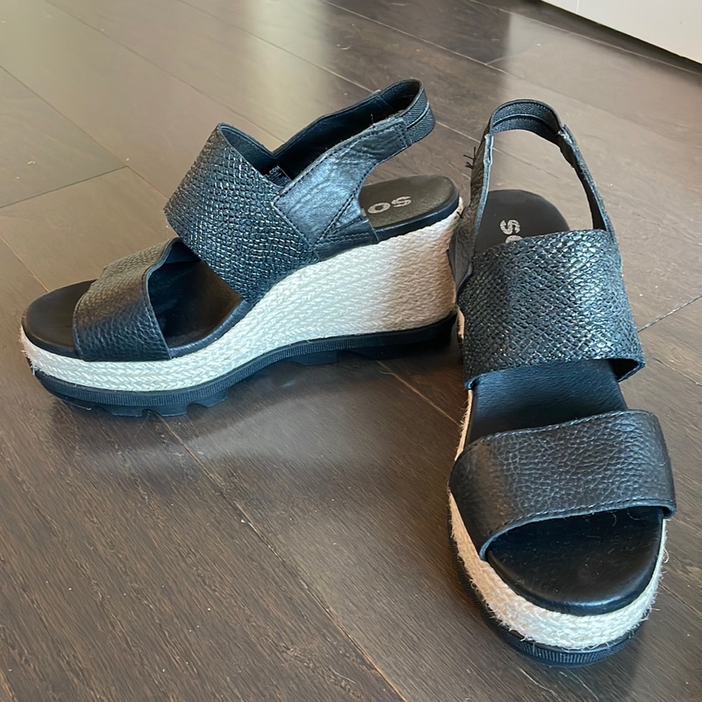 Sorel Black Jute Wedge, Size 9.5